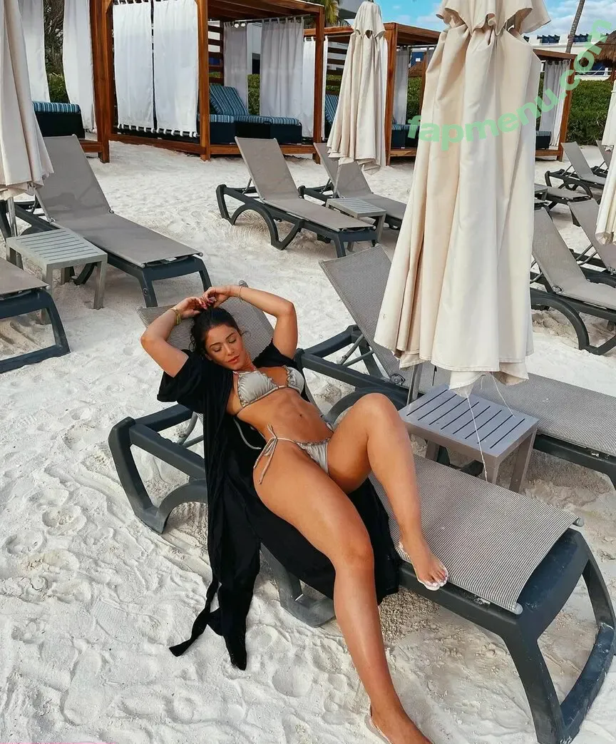 Iara Guimarães nude photo #0117 (iarasguimaraes)