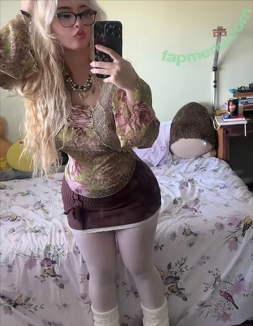 Iasmi.manole nude photo #0006 (vamp_byte)