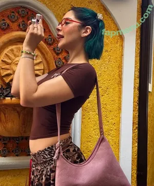 iCata nude photo #0025