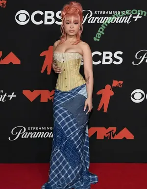 Ice Spice / Icespicee_ / icespice / icespicemusic1 nude photo #0113