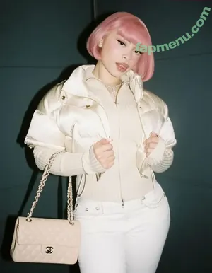 Ice Spice / Icespicee_ / icespice / icespicemusic1 nude photo #0295