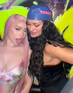 Ice Spice / Icespicee_ / icespice / icespicemusic1 nude photo #0408