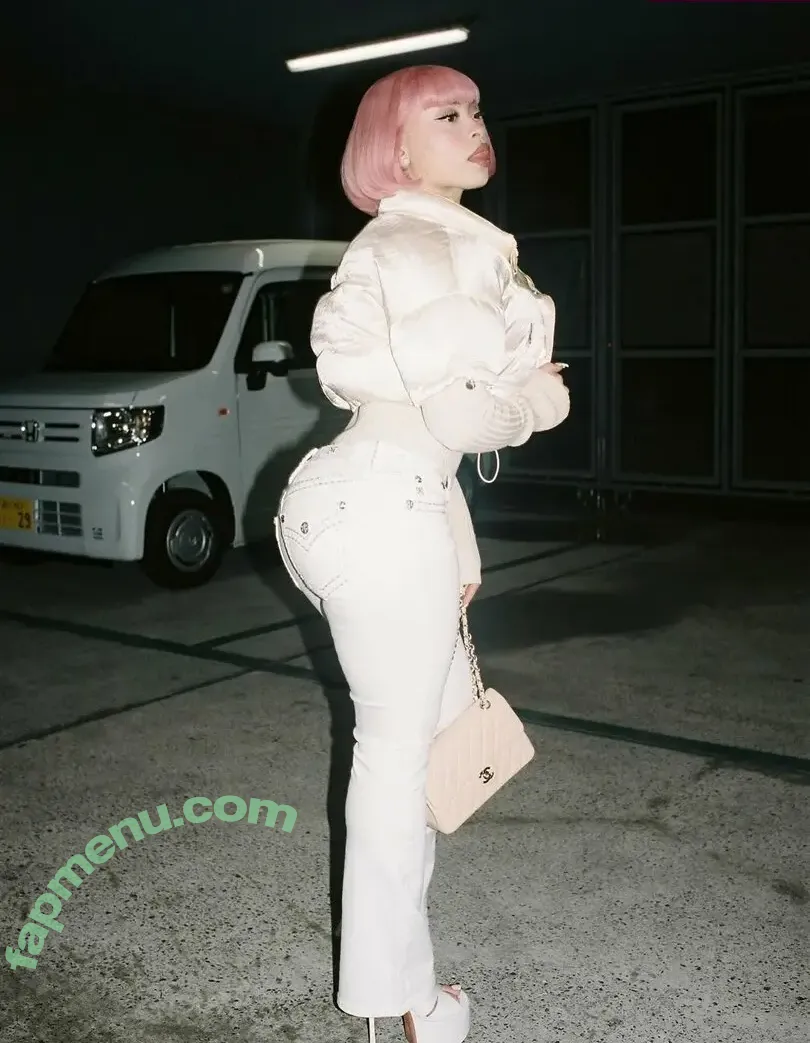 Ice Spice nude photo #0297 (Icespicee_ / icespice / icespicee / icespicemusic1 / spiceandice)