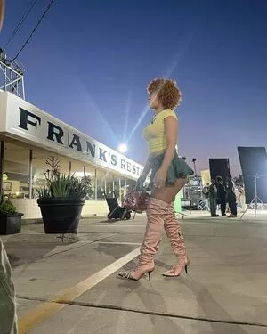 Ice Spice / Icespicee_ / icespicee / spiceandice nude photo #0384