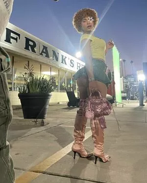 Ice Spice / Icespicee_ / icespicee / spiceandice nude photo #0387