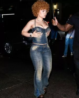 Ice Spice / Icespicee_ / icespicee / spiceandice nude photo #0401