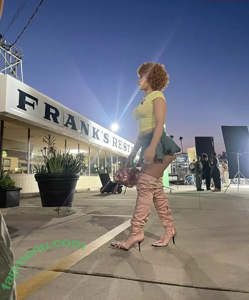 Ice Spice nude photo #0384 (Icespicee_ / icespicee / spiceandice)