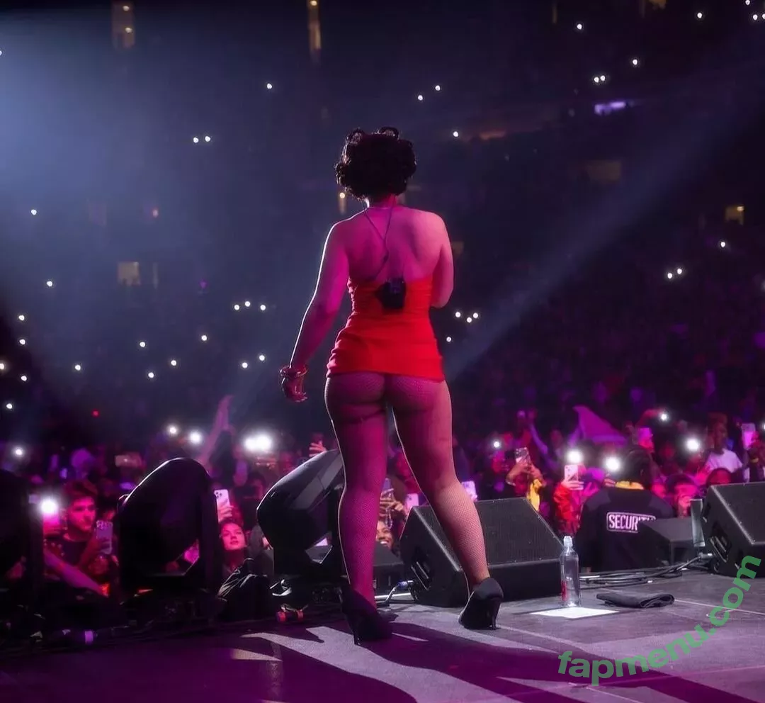 Ice Spice nude photo #0438 (Icespicee_ / icespicee / spiceandice)