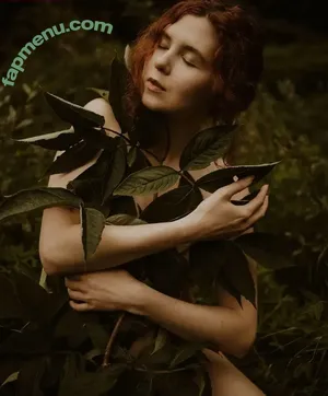 Icelandic Selkie / icelandicselkie / realmofhel.free nude photo #0012