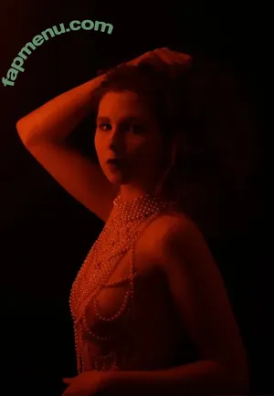 Icelandic Selkie / icelandicselkie / realmofhel.free nude photo #0117