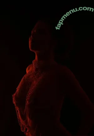 Icelandic Selkie / icelandicselkie / realmofhel.free nude photo #0124