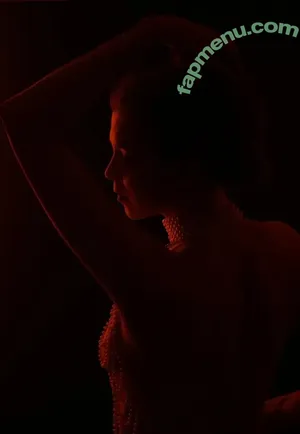 Icelandic Selkie / icelandicselkie / realmofhel.free nude photo #0126