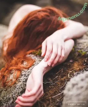 Icelandic Selkie / icelandicselkie / realmofhel.free nude photo #0175