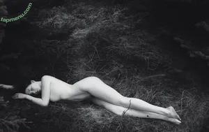 Icelandic Selkie / icelandicselkie / realmofhel.free nude photo #0243