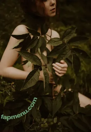 Icelandic Selkie / icelandicselkie / realmofhel.free nude photo #0287