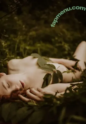 Icelandic Selkie / icelandicselkie / realmofhel.free nude photo #0292