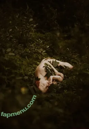 Icelandic Selkie / icelandicselkie / realmofhel.free nude photo #0303