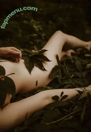 Icelandic Selkie / icelandicselkie / realmofhel.free nude photo #0313