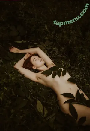 Icelandic Selkie / icelandicselkie / realmofhel.free nude photo #0316