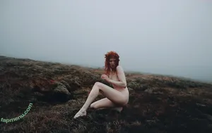 Icelandic Selkie / icelandicselkie / realmofhel.free nude photo #0357