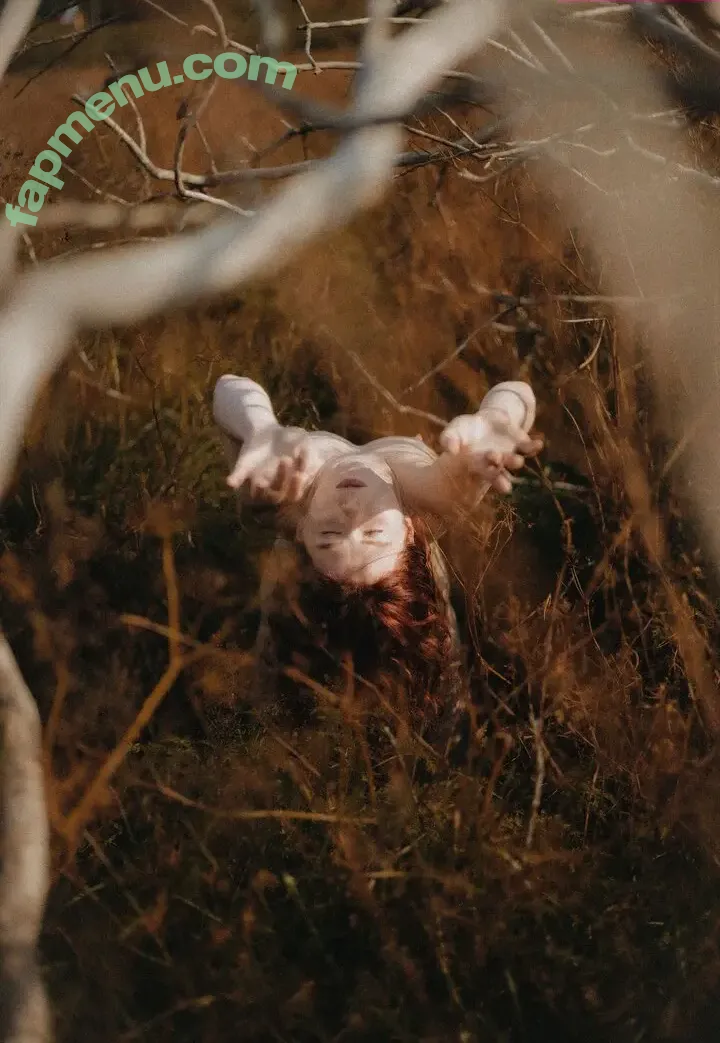 Icelandic Selkie nude photo #0051 (icelandicselkie / realmofhel.free)