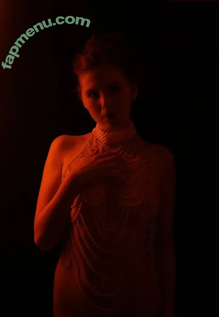 Icelandic Selkie nude photo #0122 (icelandicselkie / realmofhel.free)