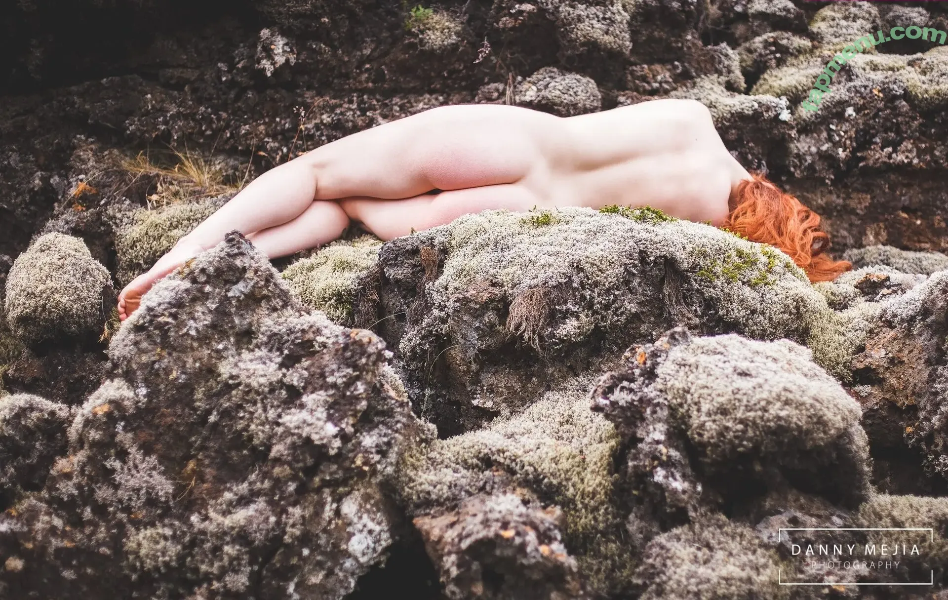 Icelandic Selkie nude photo #0180 (icelandicselkie / realmofhel.free)