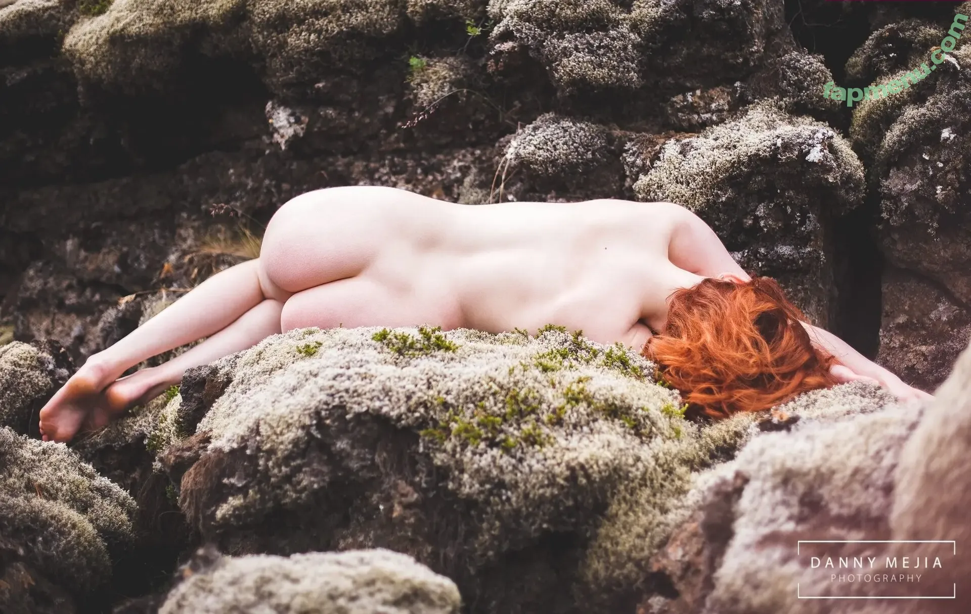 Icelandic Selkie nude photo #0181 (icelandicselkie / realmofhel.free)