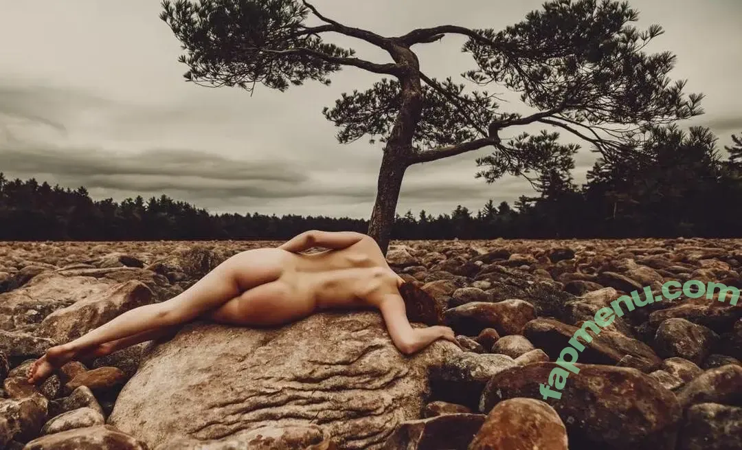 Icelandic Selkie nude photo #0267 (icelandicselkie / realmofhel.free)