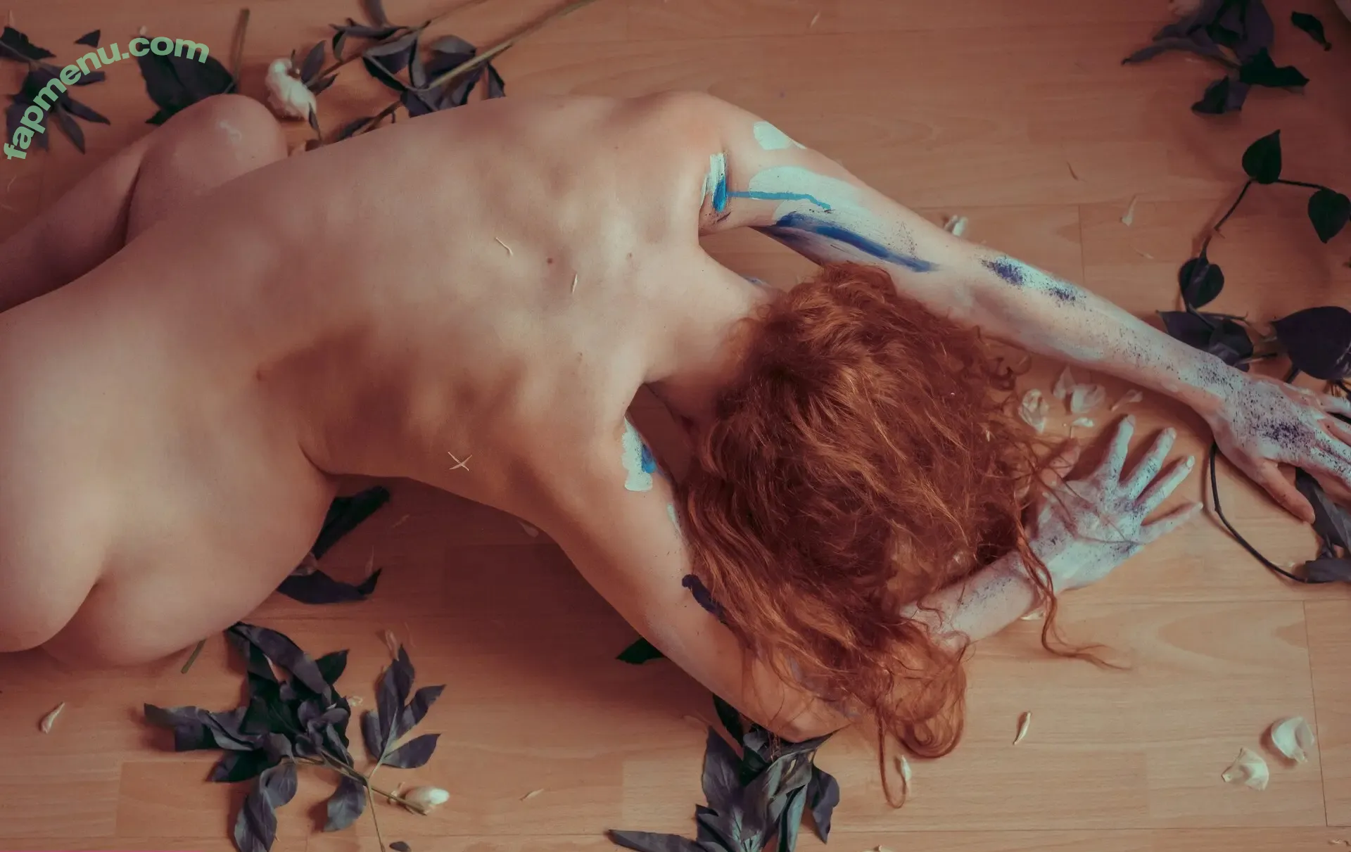 Icelandic Selkie nude photo #0283 (icelandicselkie / realmofhel.free)