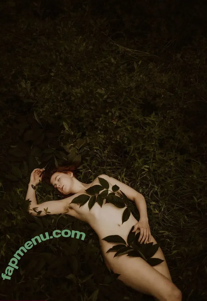 Icelandic Selkie nude photo #0300 (icelandicselkie / realmofhel.free)