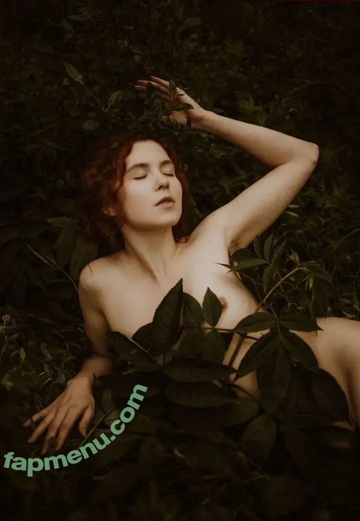 Icelandic Selkie nude photo #0305 (icelandicselkie / realmofhel.free)