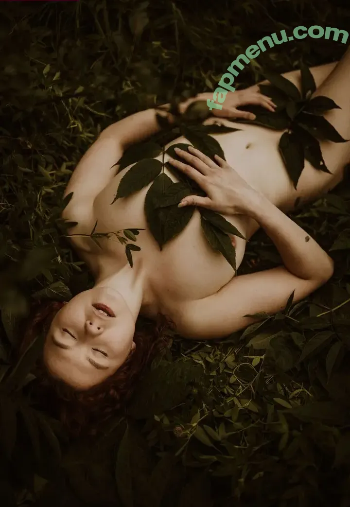 Icelandic Selkie nude photo #0315 (icelandicselkie / realmofhel.free)