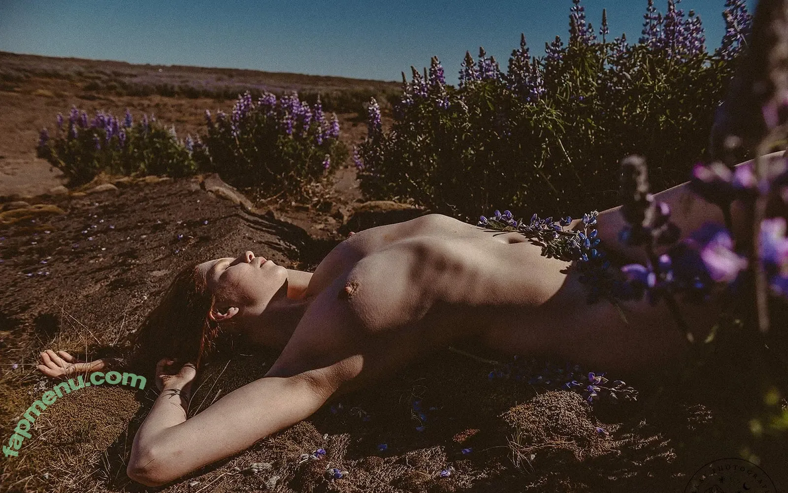 Icelandic Selkie nude photo #0393 (icelandicselkie / realmofhel.free)