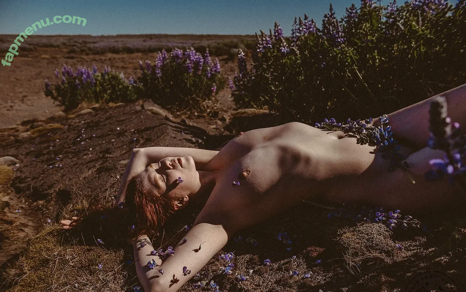 Icelandic Selkie nude photo #0394 (icelandicselkie / realmofhel.free)