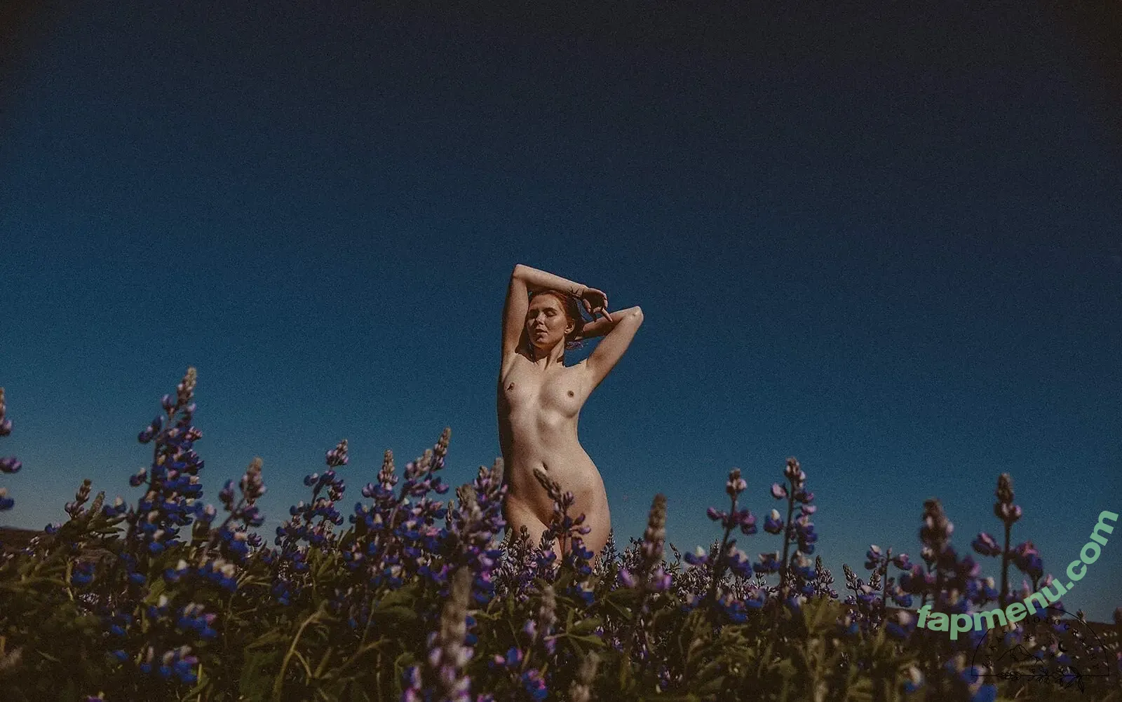 Icelandic Selkie nude photo #0396 (icelandicselkie / realmofhel.free)