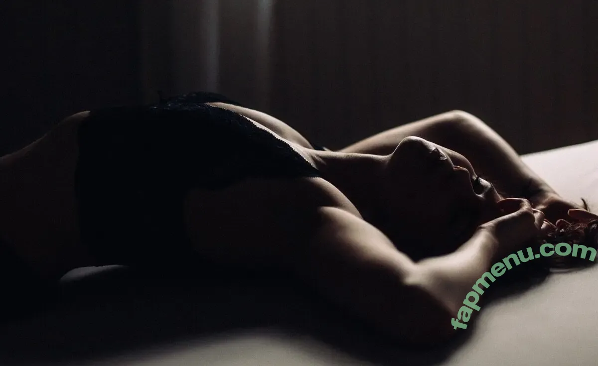 Icelandic Selkie nude photo #0501 (icelandicselkie / realmofhel.free)