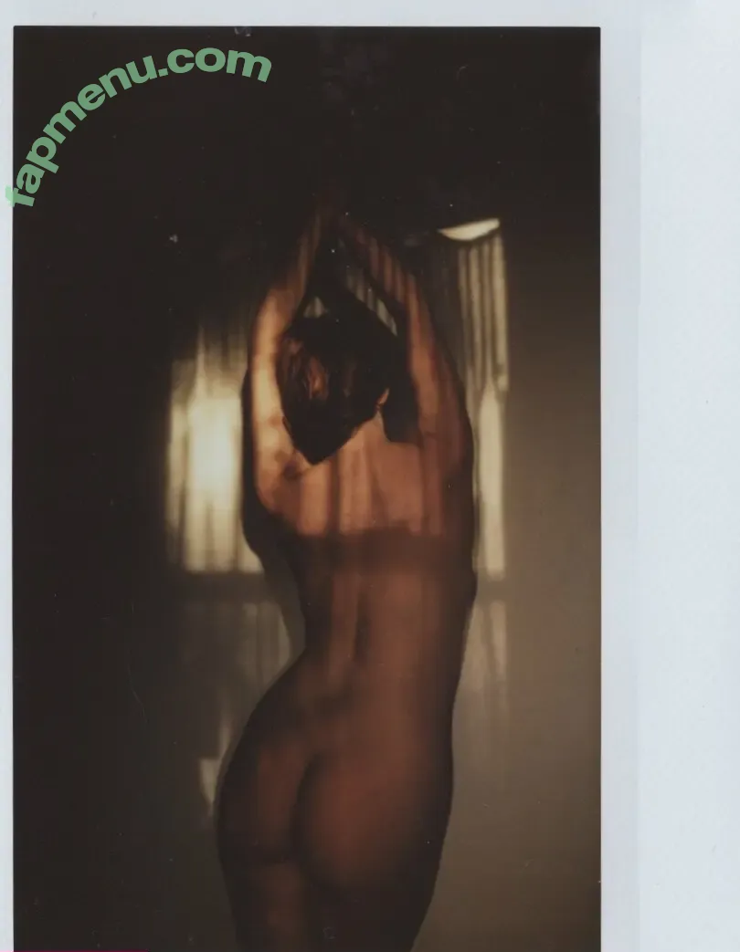 Icelandic Selkie nude photo #0518 (icelandicselkie / realmofhel.free)