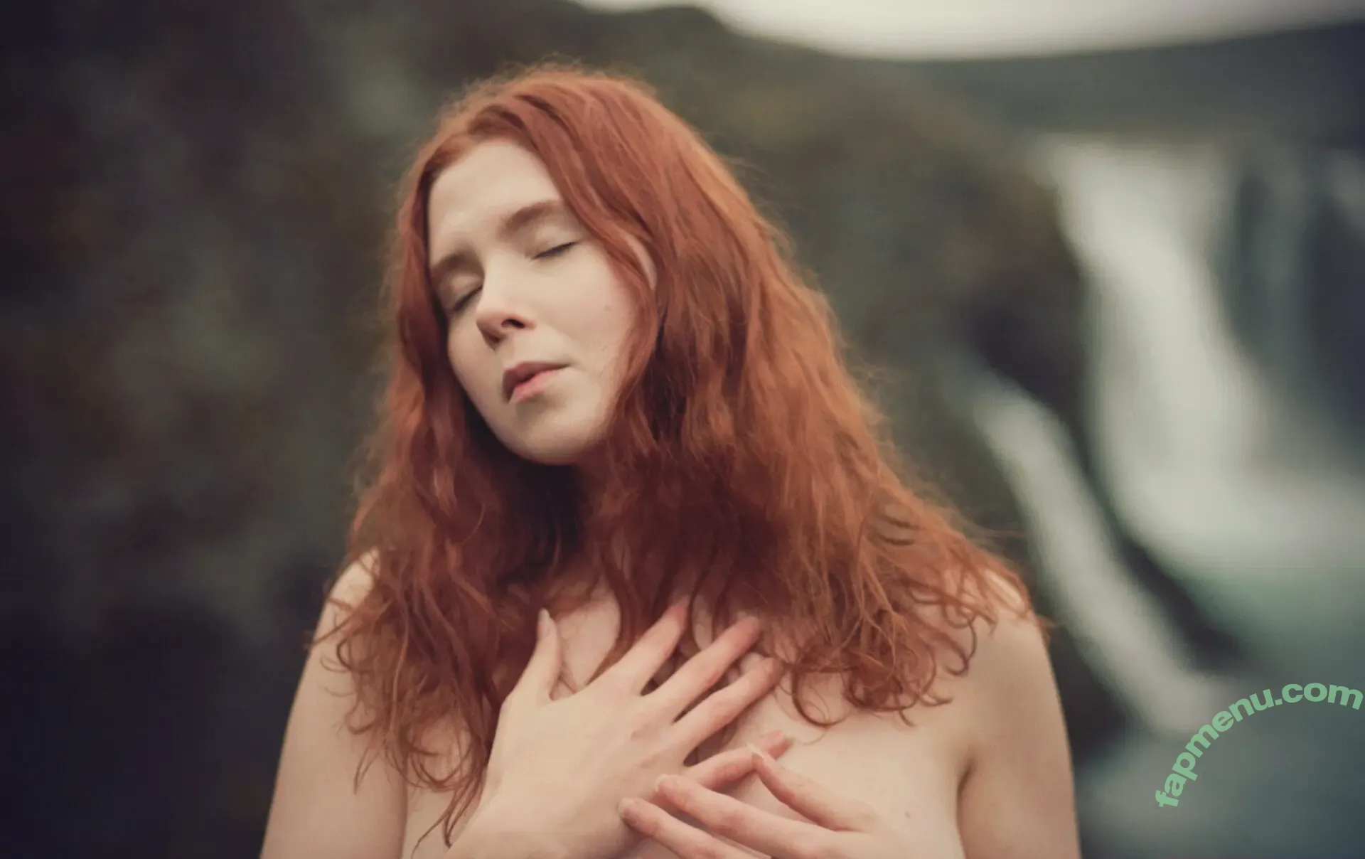 Icelandic Selkie nude photo #0699 (icelandicselkie / realmofhel.free)