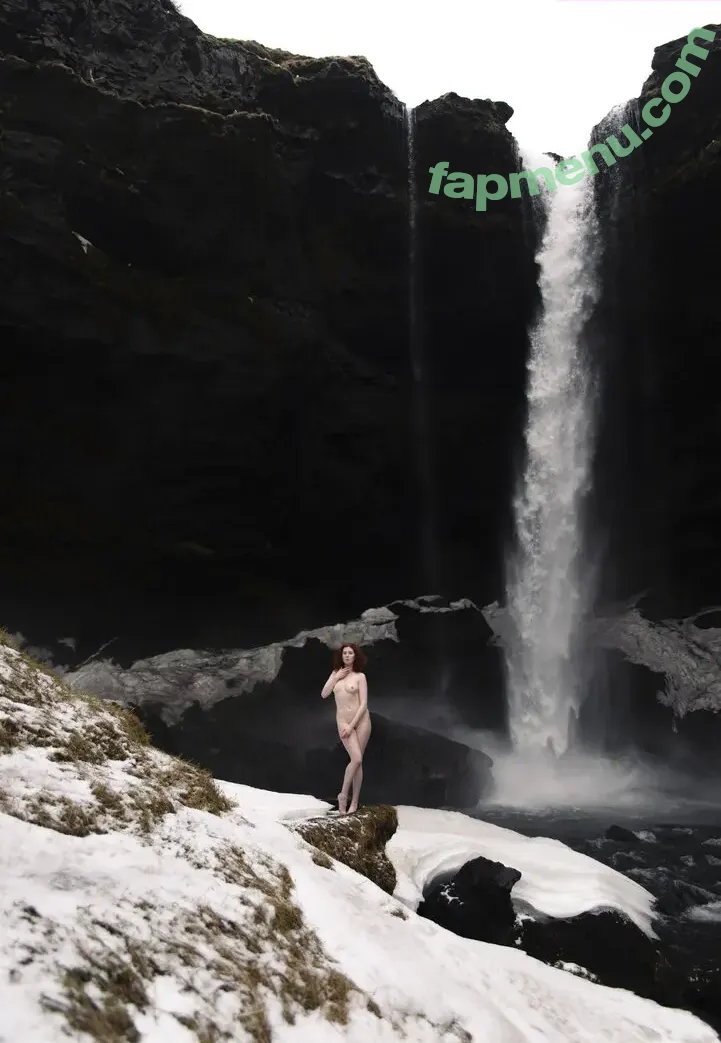 Icelandic Selkie nude photo #0722 (icelandicselkie / realmofhel.free)