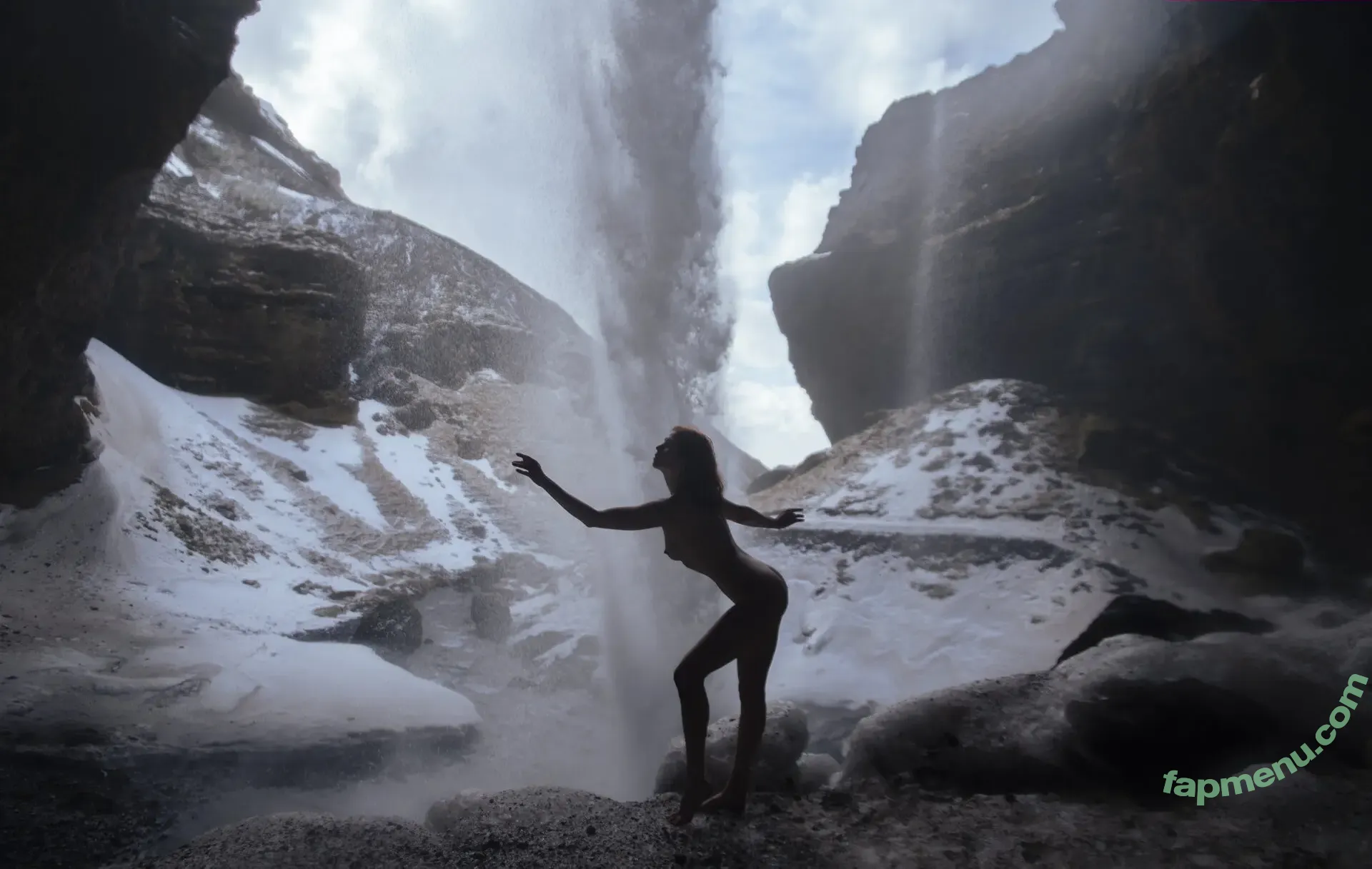 Icelandic Selkie nude photo #0729 (icelandicselkie / realmofhel.free)