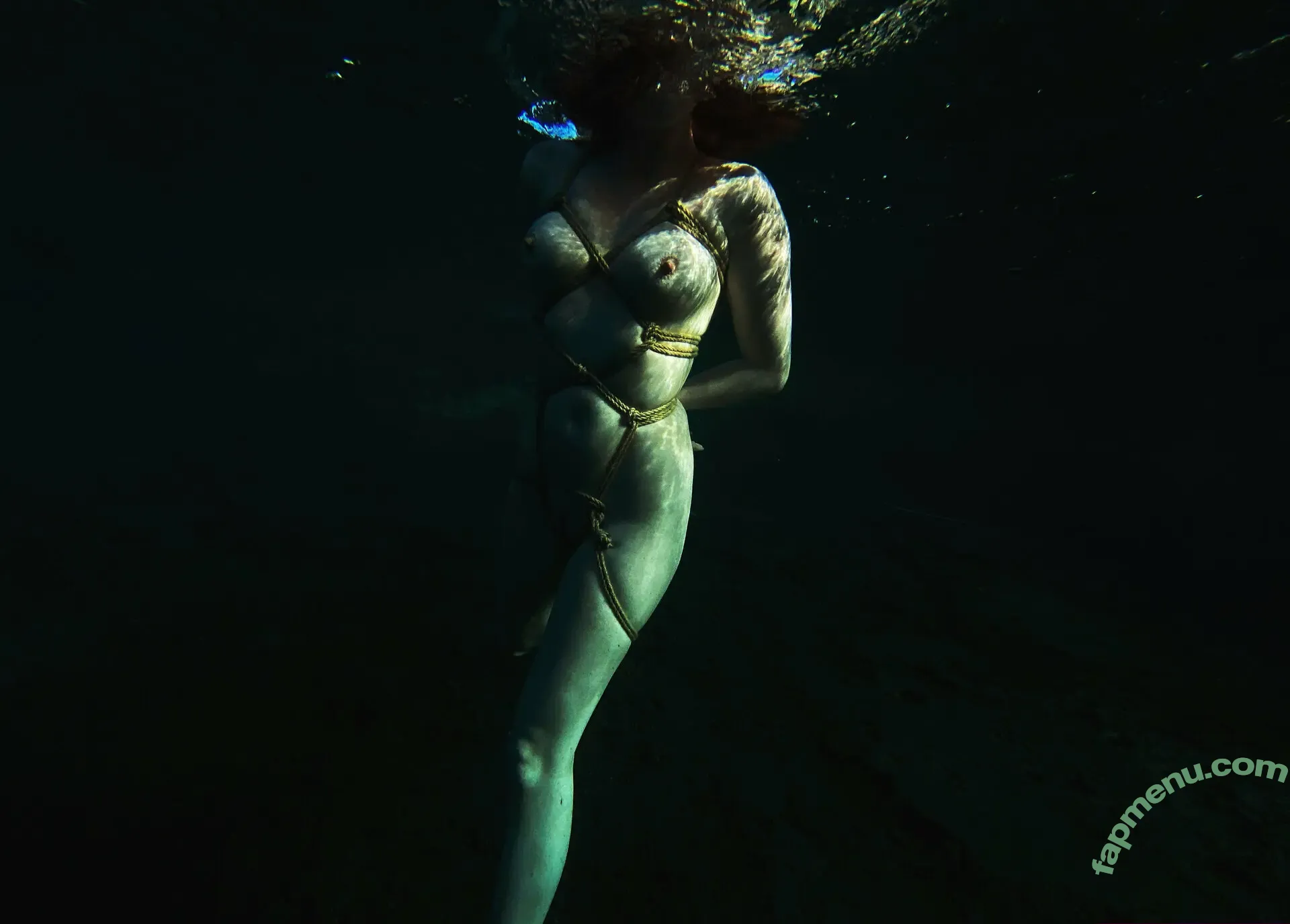 Icelandic Selkie nude photo #0784 (icelandicselkie / realmofhel.free)