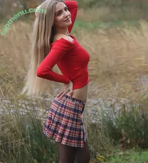 ichbinanny / shainny_1 nude photo #0726