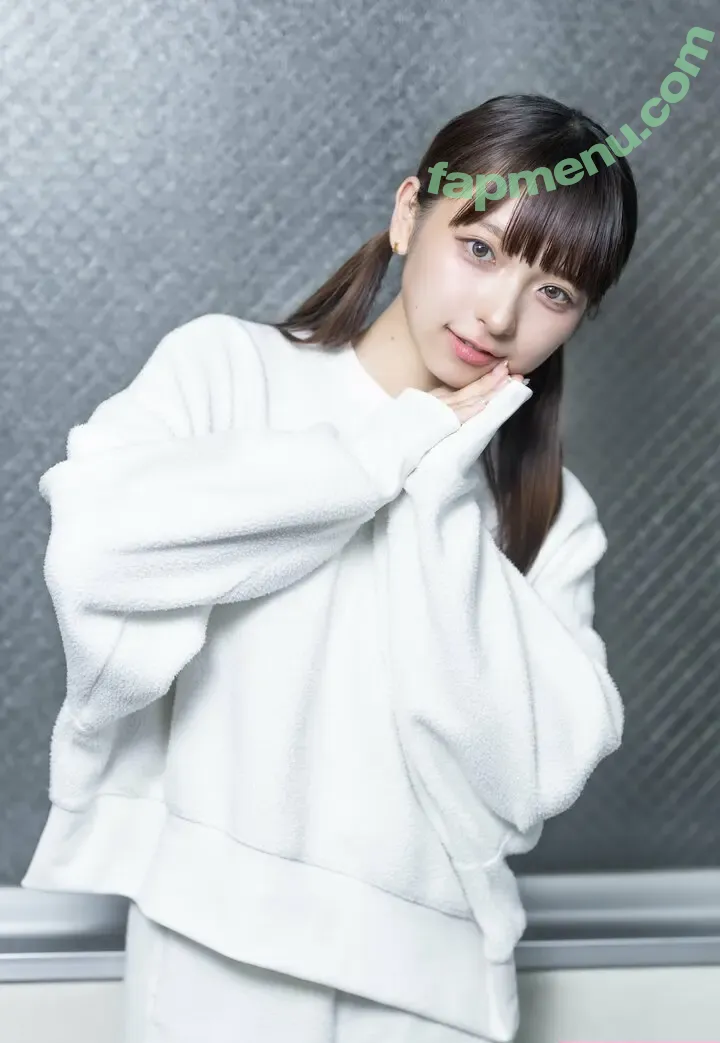 Ichinose Luna nude photo #0009 (Ichinose Luna)