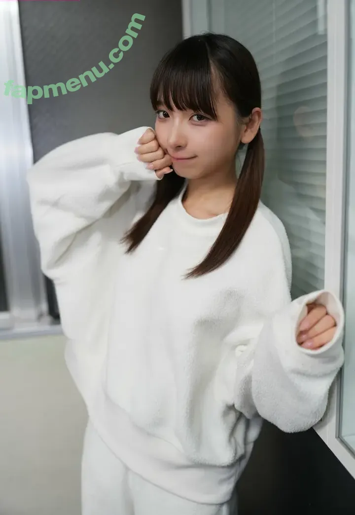 Ichinose Luna nude photo #0023 (Ichinose Luna)