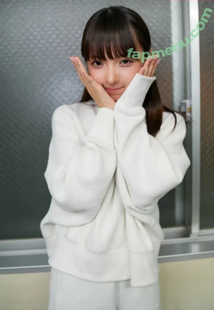 Ichinose Luna nude photo #0026 (Ichinose Luna)