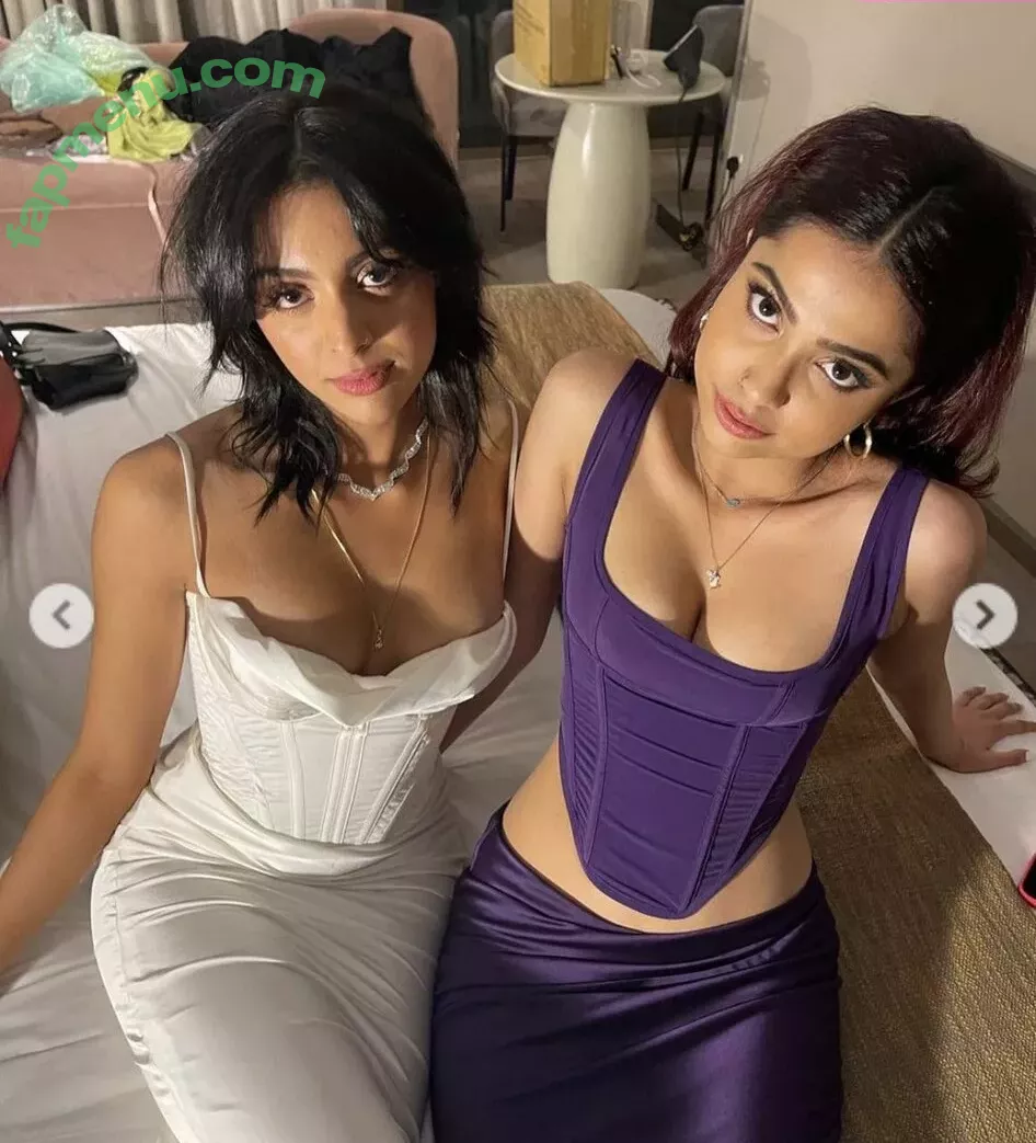 iconicakes nude photo #0021 (alycakes__ / sara deshmukh / saradeshmukhhh)