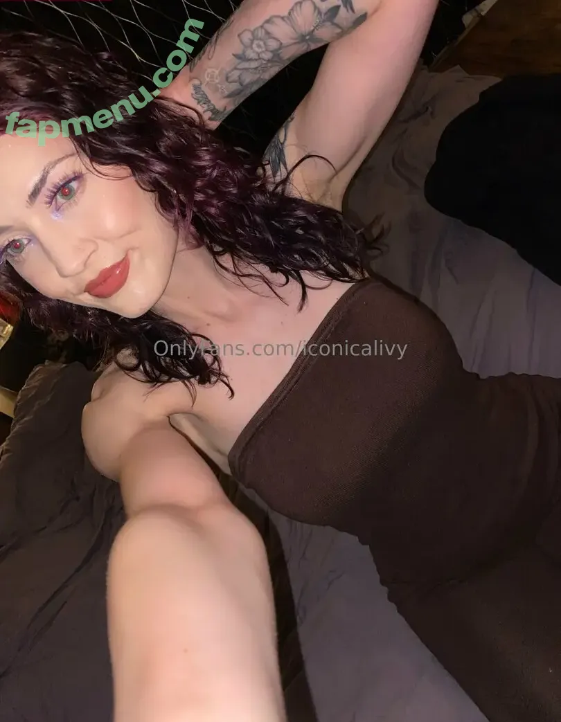 iconicalivy nude photo #0018 (iconic_ivy)