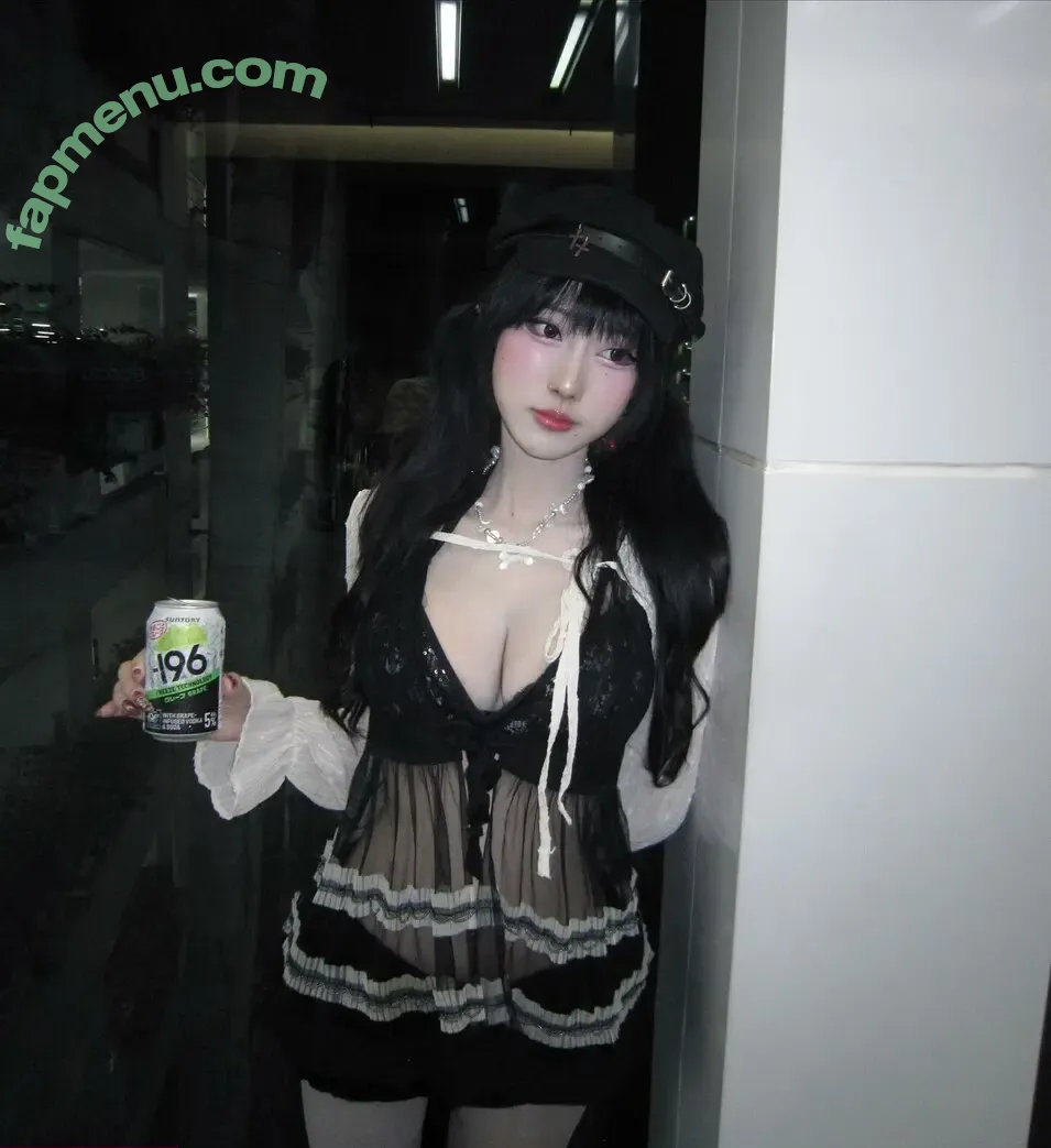 idontwannabeyouanymore nude photo #0098 (idontwannabeyouanymore.u)