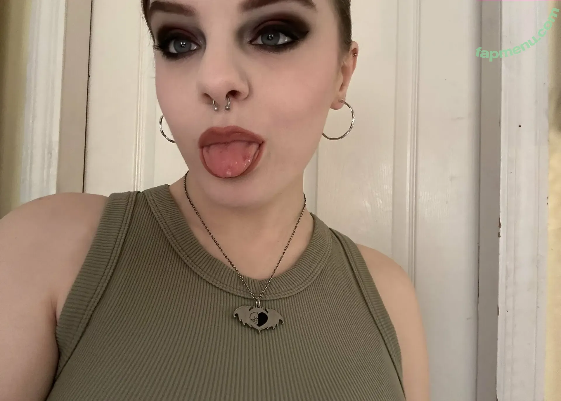 Iemonsproda nude photo #0099 (emmaintexas)